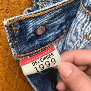 levis 1999